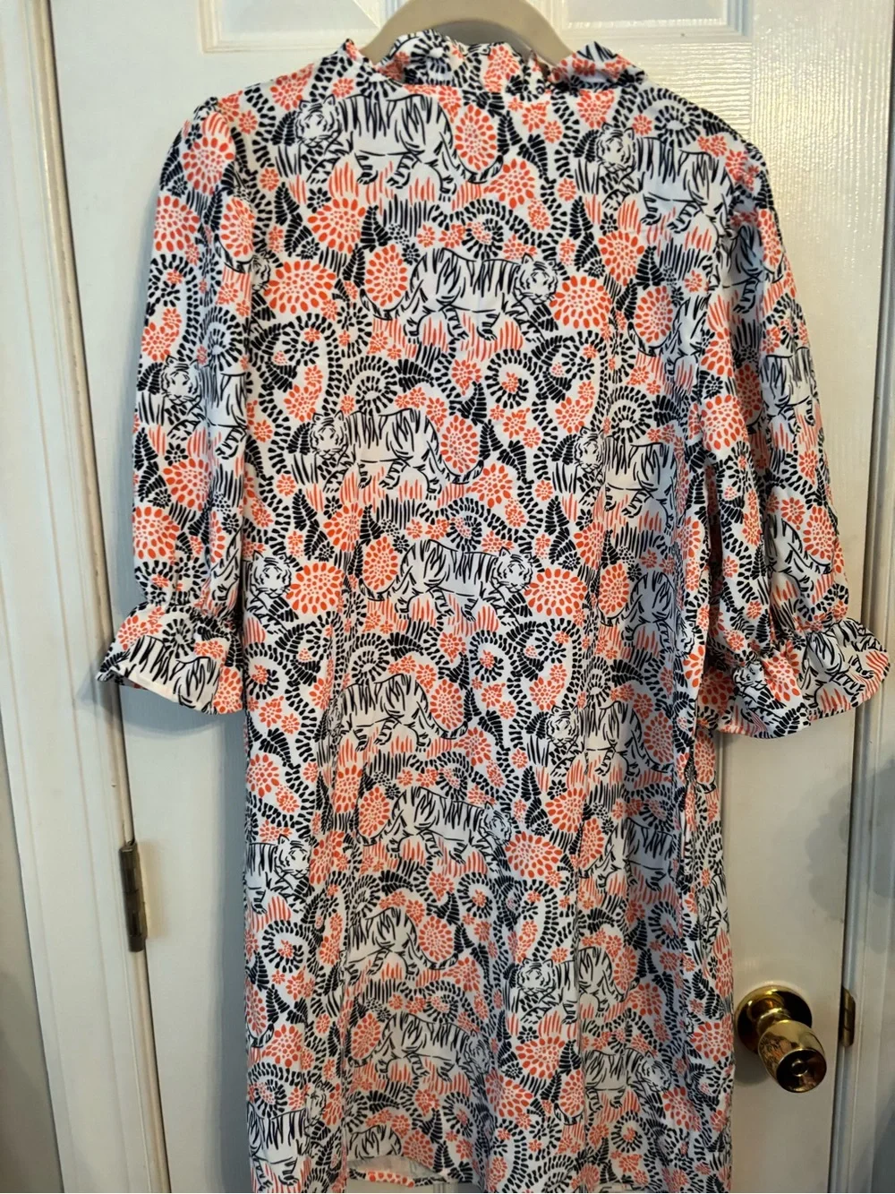 Mary Square lightweight floral
